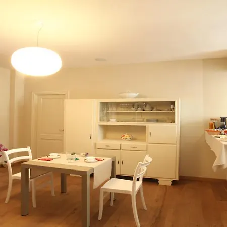 Antico Cancello Bed & Breakfast *